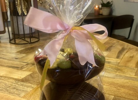 Handvervaardigd chocolade paasei