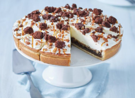 Nutty white chocolate pie