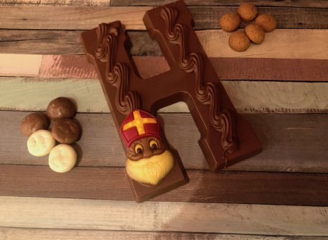 Chocoladeletter H