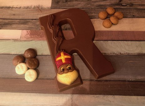Chocolade letter R 