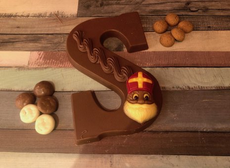 Chocolade letter S 