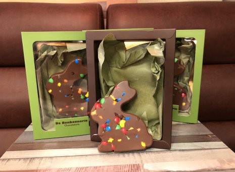 Chocolade paashaasje met m&m's